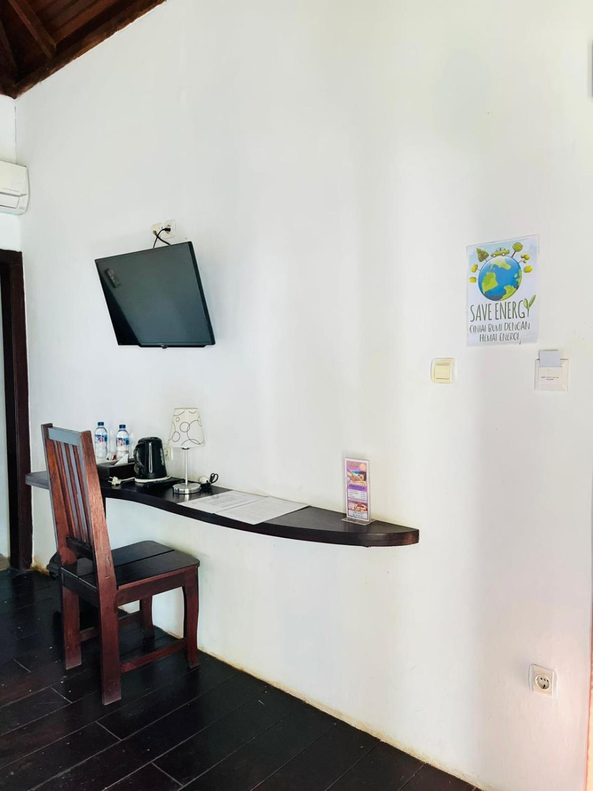 Kasuari Valley Beach Resort Sorong Bagian luar foto